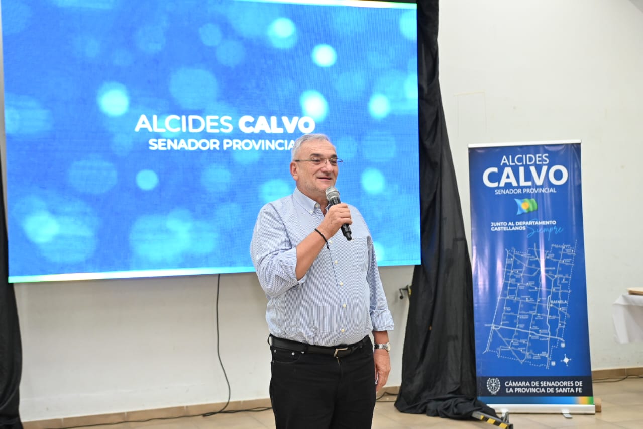 Calvo realizó un balance  de gestión junto a los presidentes comunales e intendentes del departamento castellanos