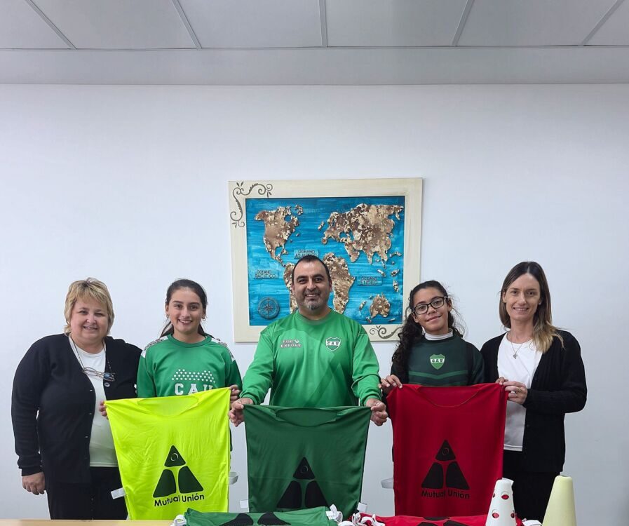 ️ Mutual Unión acompaña al fútbol femenino del CAU
