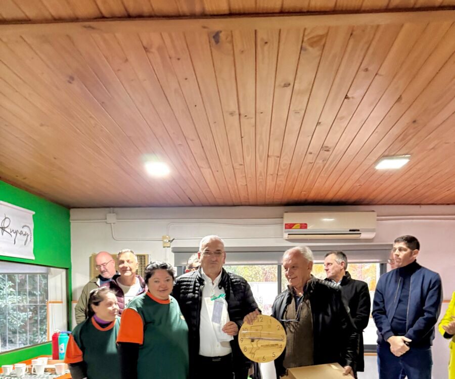 Alcides Calvo , visito rupay de sunchales
